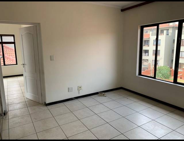 3 BEDROOM COMPLEX FOR SALE IN SOLHEIM